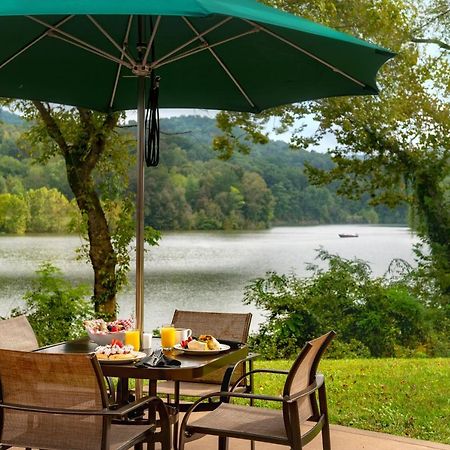 Stonewall Resort Roanoke エクステリア 写真