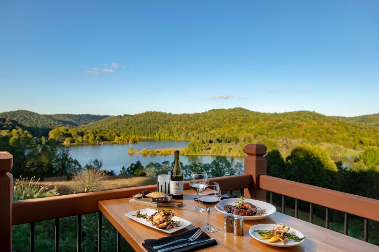 Stonewall Resort Roanoke エクステリア 写真