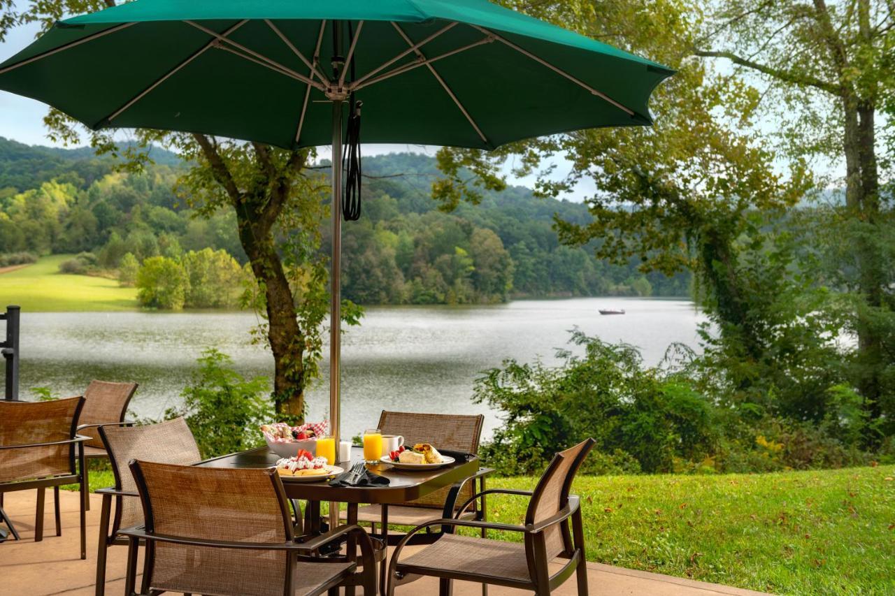Stonewall Resort Roanoke エクステリア 写真