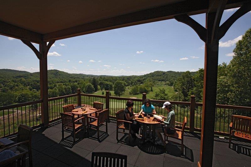 Stonewall Resort Roanoke レストラン 写真